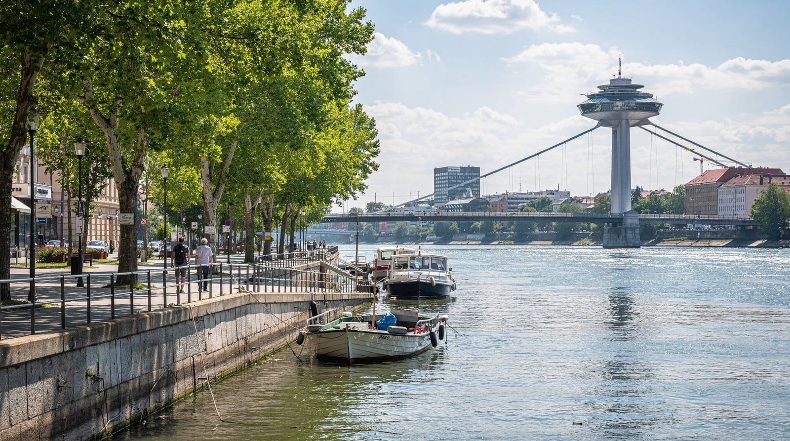 Sommer an der Donau in Bratislava: dein Reiseführer für Juni, Juli und August